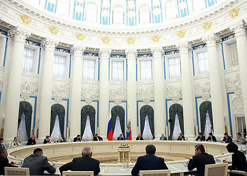 Встреча президента России Дмитрия Медведева с активистами общественно-политических организаций. Москва, 19 мая 2010 года. Фото с сайта www.kremlin.ru