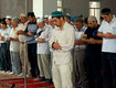 Чтение молитвы "Таравих". Фото с сайта www.islamdag.ru