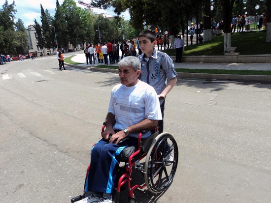 Эдик, участник карабахской войны, инвалид 1 группы.