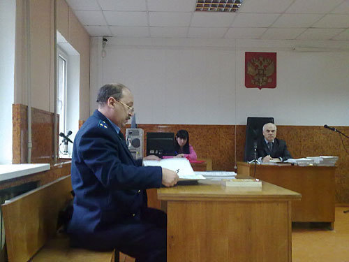 Махачкала, судебное заседание по делу "Черновика", 2 марта 2010 года. Фото "Кавказского Узла"