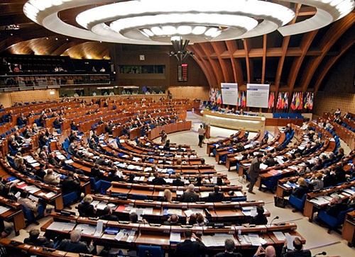 Зал заседаний ПАСЕ в Страсбурге. Фото с сайта www.svobodanews.ru