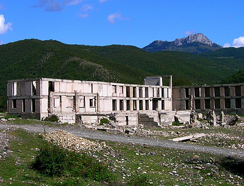 Южная Осетия, Ленингор. Фото с сайта http://ru.wikipedia.org