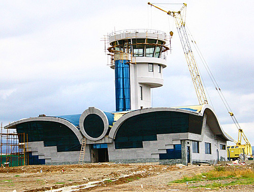 Нагорный Карабах, здание Степанакертского аэропорта. Фото "Кавказского узла"