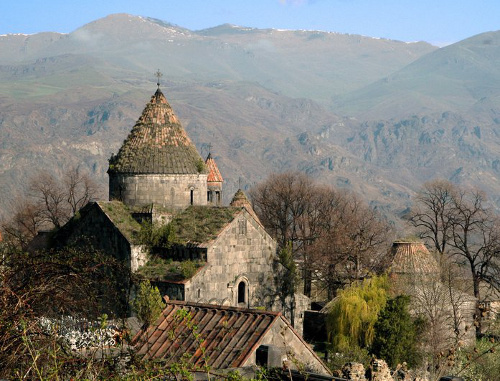 Армения, монастырь Санаин. Май 2011 г. Фото: asketic-travel.livejournal.com