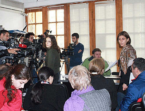 Пресс-конференция по делу Ахмеда Чатаева в грузинском Центре по правам человека. Тбилиси, 20 ноября 2012 г. Фото: http://www.humanrights.ge