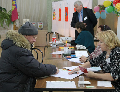 На одном из избирательных участков Анапы. 24 марта 2013 г. Фото Андрея Кошика для "Кавказского узла"