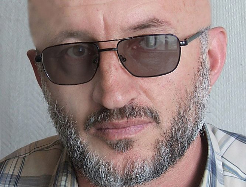 Ахмеднаби Ахмеднабиев. Фото с личной страницы журналиста на Facebook. Ахмеднаби Ахмеднабиев. Фото с личной страницы журналиста на Facebook.