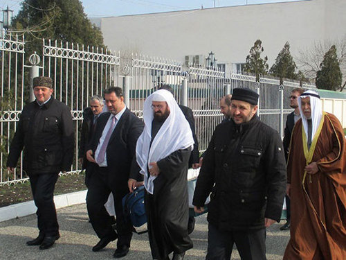 Участники  Международной богословской конференции. Махачкала, март 2014 г. Фото пресс-службы ДУМ Дагестана, http://www.islamdag.ru