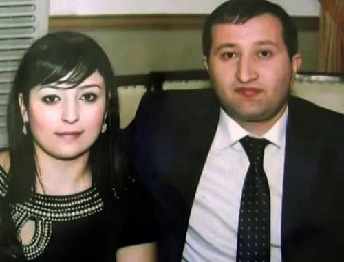 Парвиз Гашимли с женой. Фото из семейного архива журналиста, опубликованное в репортаже Радио Азадлыг (RFE/RL), http://www.radioazadlyg.org