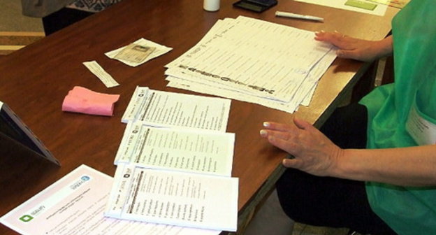 Избирательные бюллетени для голосования на выборах мэра Тбилиси. 15 июня 2014 г. Фото Эдиты Бадасян для "Кавказского узла"
