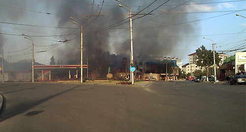 Пожар на заправке в Махачкале. Фото: сайт ГУ МЧС по Республике Дагестан. http://www.05.mchs.gov.ru/operationalpage/emergency/detail.php?ID=29188