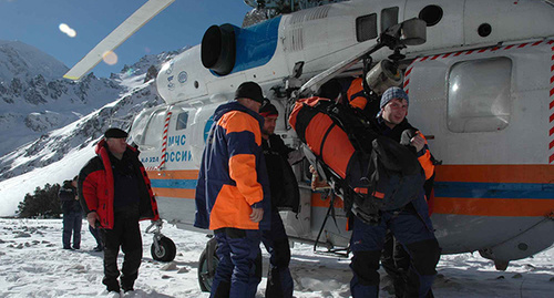 Поисково-спасательные работы в горах. Фото: http://www.07.mchs.gov.ru/operationalpage/emergency/detail.php?ID=40570