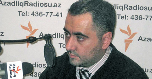Эльшан Мустафаоглу. Фото: RFE/RL http://www.radioazadlyg.org/