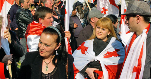Участники митинга "Единого национального движения". Тбилиси, 21 марта 2015 г. Фото Беслана Кмузова для "Кавказского узла"