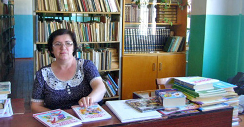 Библиотека школы №42 в Махачкале. Фото http://makhachkala42.dagschool.com/biblioteka.php