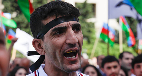 Участник акции 30 мая 2015 года в Баку. Фото Азиза Каримова для "Кавказского ущла"
