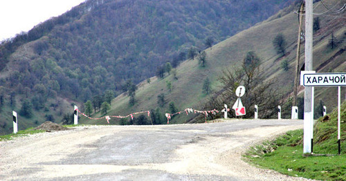 Въезд в село Харачой, Веденский район Чечни. Фото Магомеда Магомедова для "Кавказского узла"