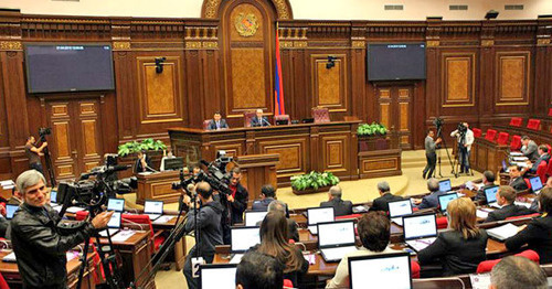 Парламент Армении. Фото: RFE/RL http://rus.azatutyun.am/