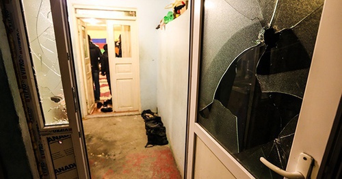 Следы от пуль и разбитые стекла в одном из домов Нардарана. 26 ноября 2015 года. Фото Азиза Каримова для "Кавказского узла"