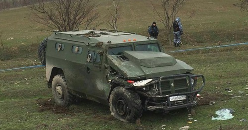 Бронеавтомобиль "Тигр" после аварии. 23 января 2015 года. Фото: Vk.com/dagestan_today