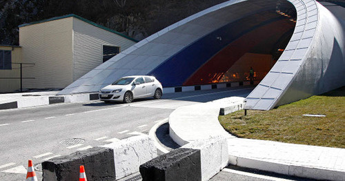 Рокский тоннель, связывающий Россию с Закавказьем. Фото: Влад Александров, ЮГА.ру
