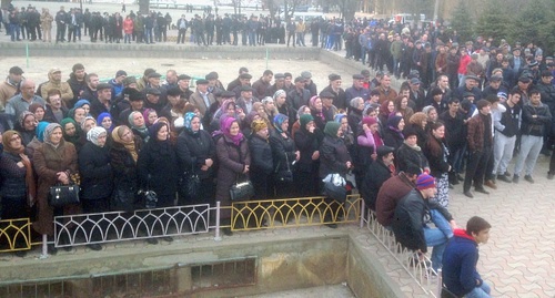Участники митинга в Буйнакске. 5 февраля 2016 года. Фото Патимат Махмудовой для "Кавказского узла"