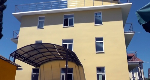 Гостиница в Сочи, где остановились участники ансамбля "Ай Арт". Фото Анны Грицевич для "Кавказского узла"