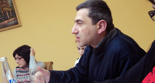 Независимый социолог, преподаватель АрГу Давид Карабекян. Фото: Альберт Восканян, http://https.kavkaz-uzel.ru/blogs/929/posts/6149