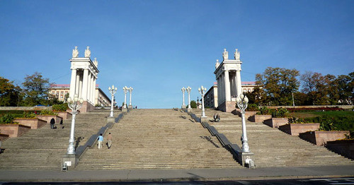 Набережная в Волгограде . Фото: michael clarke stuff - flickr https://ru.wikipedia.org