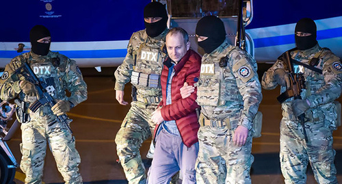 Александр Лапшин доставлен в Азербайджан. Фото Азиза Каримова для "Кавказского узла"