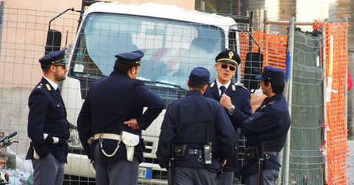 Сотрудники итальянской полиции. Фото пользователя PROBrian Adamson https://www.flickr.com