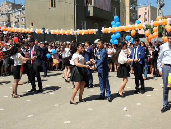 Школьный вальс. Школьный вальс.