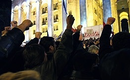 Митинг в Тбилиси с требованием независимости Грузии, 9 апреля 1989 года. Источник: geotimes.ge Митинг в Тбилиси с требованием независимости Грузии, 9 апреля 1989 года. Источник: geotimes.ge
