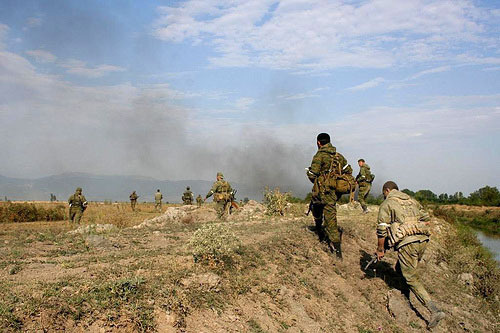 Южная Осетия, Цхинвал, август 2008 года. Фото с сайта www.flickr.com/photos/29485762@N05 Южная Осетия, Цхинвал, август 2008 года. Фото с сайта www.flickr.com/photos/29485762@N05