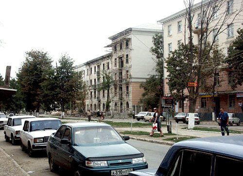 Чечня, Грозный. Фото с сайта www.chechnyafree.ru Чечня, Грозный. Фото с сайта www.chechnyafree.ru