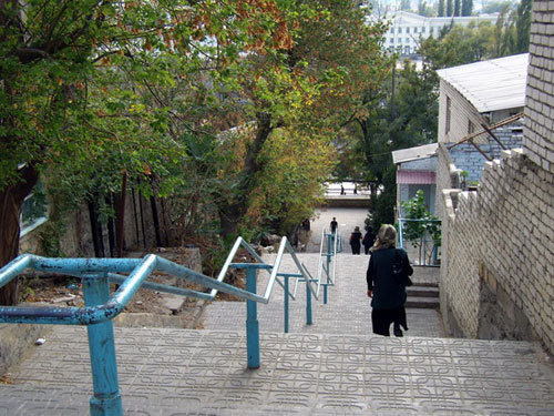 Дагестан, Махачкала. Фото с сайта www.mkala.ru, автор Маргарита Геворкьян Дагестан, Махачкала. Фото с сайта www.mkala.ru, автор Маргарита Геворкьян