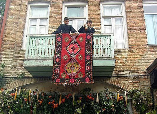 Сигнаки, Кахети (Грузия). Фото с сайта http://iverieli.narod.ru Сигнаки, Кахети (Грузия). Фото с сайта http://iverieli.narod.ru