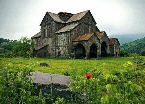 Армения, Лори, крепость Ахтала. Фото с сайта http://ru.wikipedia.org, автор Виген Хаквердян Армения, Лори, крепость Ахтала. Фото с сайта http://ru.wikipedia.org, автор Виген Хаквердян