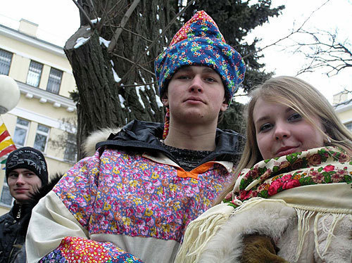 Праздник Масленицы в Ростове-на-Дону. 13 февраля 2010 года. Фото "Кавказского Узла" Праздник Масленицы в Ростове-на-Дону. 13 февраля 2010 года. Фото "Кавказского Узла"