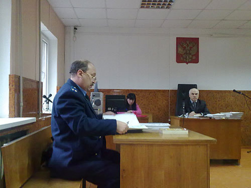 Махачкала, судебное заседание по делу "Черновика", 2 марта 2010 года. Фото "Кавказского Узла" Махачкала, судебное заседание по делу "Черновика", 2 марта 2010 года. Фото "Кавказского Узла"
