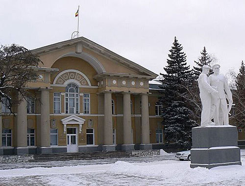 Ростовская область, администрация Волгодонска и Волгодонская городская дума. Фото с сайта http://ru.wikipedia.org Ростовская область, администрация Волгодонска и Волгодонская городская дума. Фото с сайта http://ru.wikipedia.org
