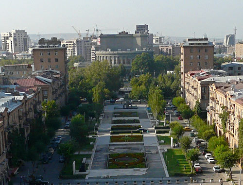Армения, Ереван, вид с Каскада. Фото с сайта http://en.wikipedia.org Армения, Ереван, вид с Каскада. Фото с сайта http://en.wikipedia.org