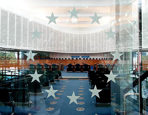 В здании Европейского суда по правам человека. Фото: © Council of Europe/www.flickr.com/photos/councilofeurope В здании Европейского суда по правам человека. Фото: © Council of Europe/www.flickr.com/photos/councilofeurope