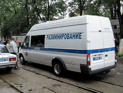 На месте теракта в центре Пятигорска, 17 августа 2010 года. Фото с сайта http://skfo.pro На месте теракта в центре Пятигорска, 17 августа 2010 года. Фото с сайта http://skfo.pro