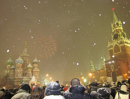 Москва, Красная площадь, 1 января 2011 года. Фото: http://holmogor.livejournal.com Москва, Красная площадь, 1 января 2011 года. Фото: http://holmogor.livejournal.com