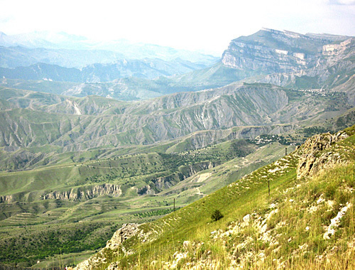 Дагестан, Хунзахский район. Фото с сайта http://mydagestan.ru Дагестан, Хунзахский район. Фото с сайта http://mydagestan.ru
