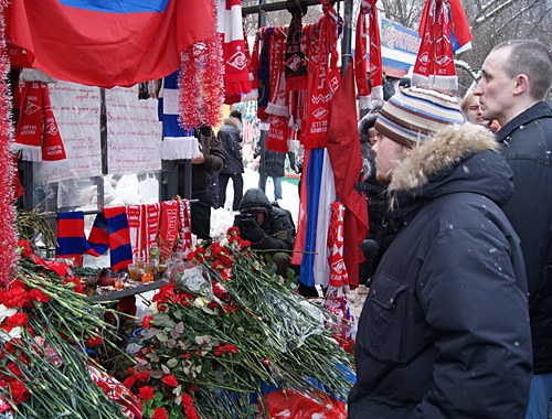 Акция памяти Егора Свиридова на Кронштадтском бульваре в Москве, 15 января 2011 года. Фото "Кавказского узла" Акция памяти Егора Свиридова на Кронштадтском бульваре в Москве, 15 января 2011 года. Фото "Кавказского узла"