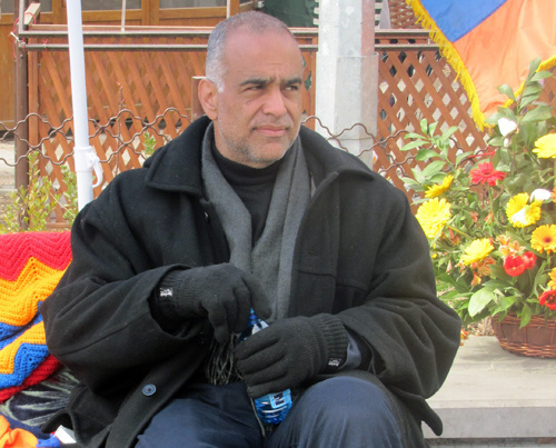 Раффи Ованисян на площади Свободы, Ереван, Армения. 19 марта 2011 г. Фото "Кавказского узла" Раффи Ованисян на площади Свободы, Ереван, Армения. 19 марта 2011 г. Фото "Кавказского узла"