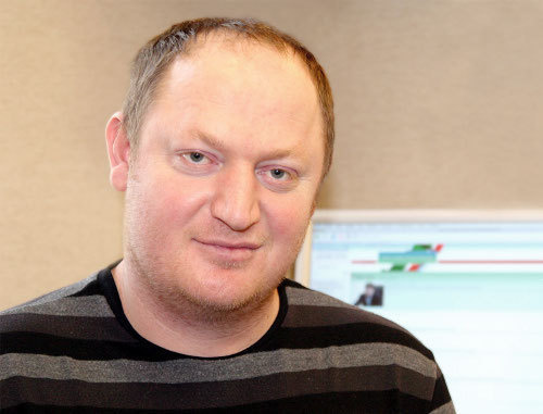 Главный редактор кавказского независимого журнала "Дош" Исрапил Шовхалов. Фото из архива журнала "Дош" Главный редактор кавказского независимого журнала "Дош" Исрапил Шовхалов. Фото из архива журнала "Дош"