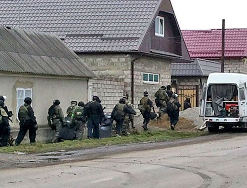 Спецоперация. Кабардино-Балкария, 25 января 2013 г. Фото: Пресс-служба МВД по КБР Спецоперация. Кабардино-Балкария, 25 января 2013 г. Фото: Пресс-служба МВД по КБР